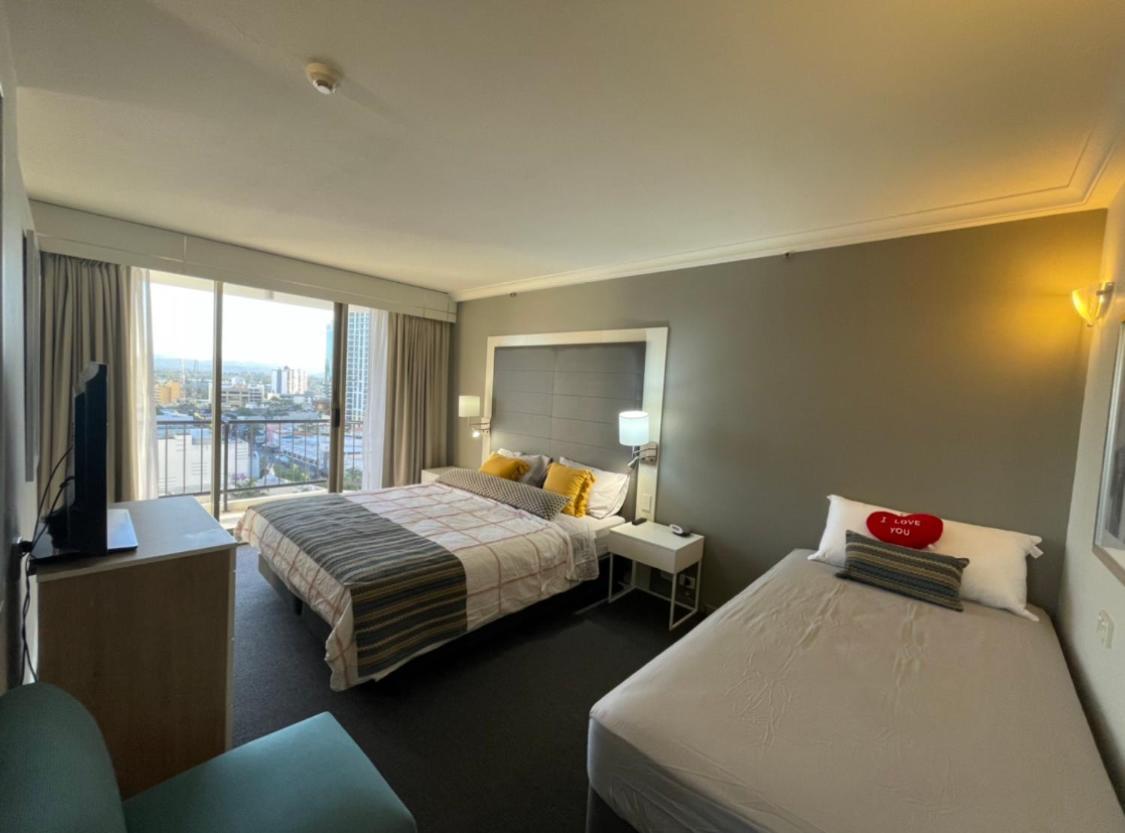 Luxury Apartment & Ocean View In Surfers Paradise Gold Coast Exterior foto